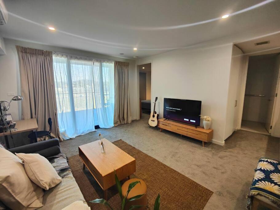 Lakeside Apartment, Walking Distance To Foreshore Kingston Exterior foto