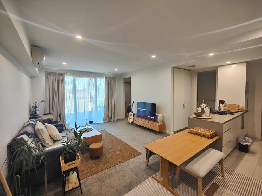 Lakeside Apartment, Walking Distance To Foreshore Kingston Exterior foto
