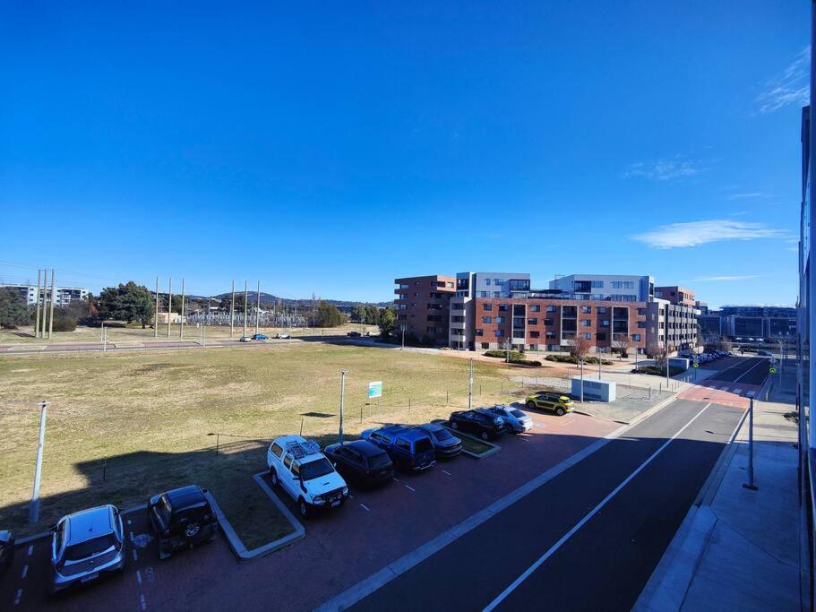 Lakeside Apartment, Walking Distance To Foreshore Kingston Exterior foto